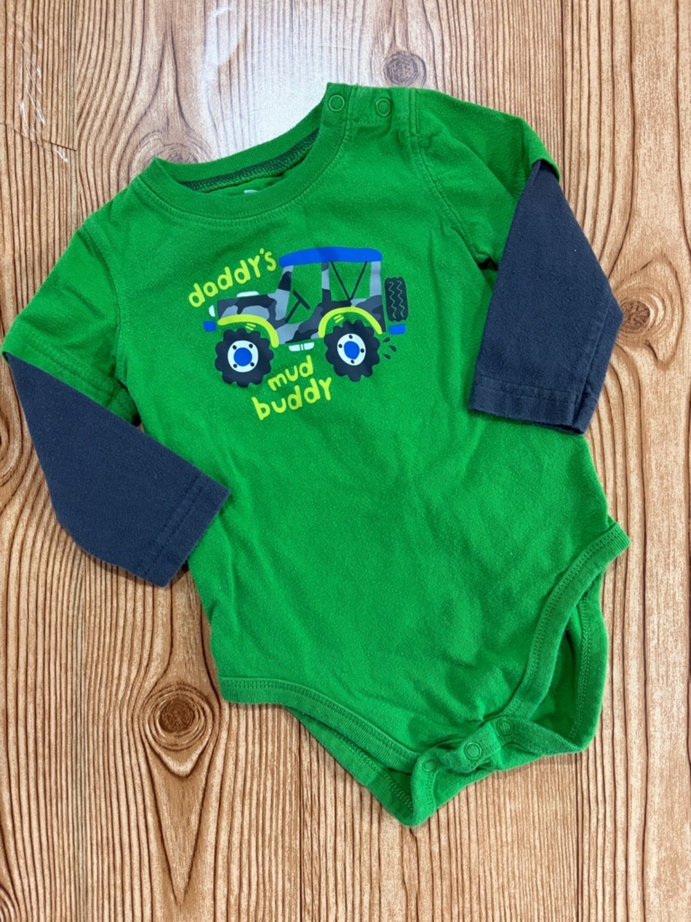 7/$20 jumping beans Long Sleeve ‘Daddy’s Mud Buddy’ Graphic Baby Bodysuit Onesie
